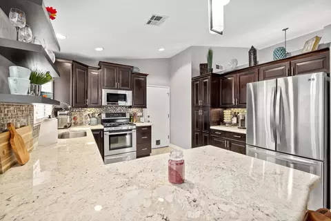 44309 Freer Way, Lancaster, CA 93536 photo 11