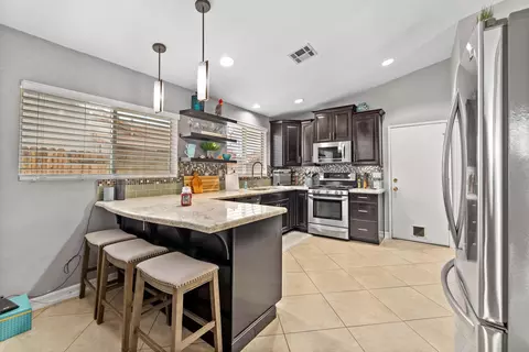 44309 Freer Way, Lancaster, CA 93536 photo 10