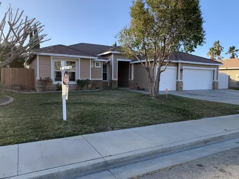 43339 Windrose Ln, Lancaster, CA 93536 photo 2
