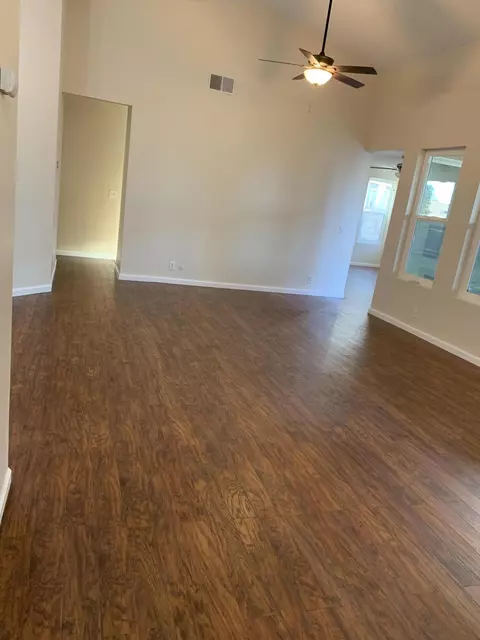43339 Windrose Ln, Lancaster, CA 93536 photo 6