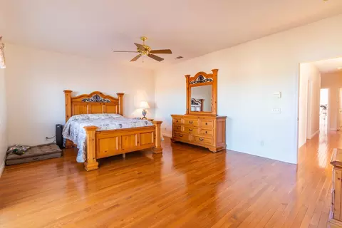 4033 Grandview Dr, Palmdale, CA 93551 photo 20