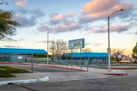 4033 Grandview Dr, Palmdale, CA 93551 photo 54