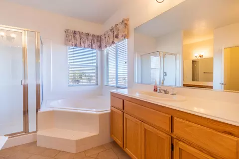 4033 Grandview Dr, Palmdale, CA 93551 photo 22