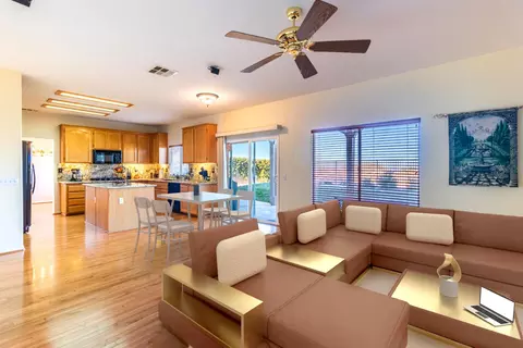 4033 Grandview Dr, Palmdale, CA 93551 photo 14