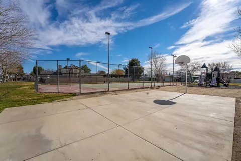 45465 25th St E #217, Lancaster, CA 93535 photo 27