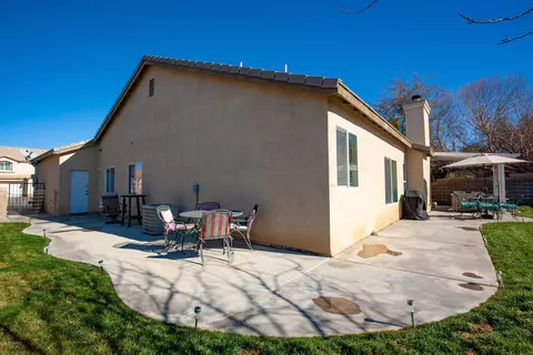 2034 Minter Way, Lancaster, CA 93536 photo 25