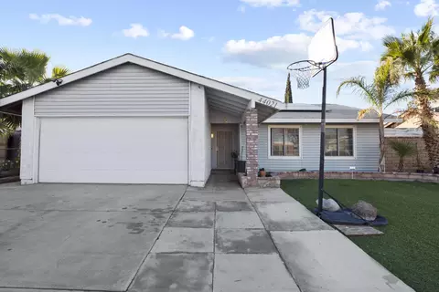44021 Gingham Ave, Lancaster, CA 93535 photo 1