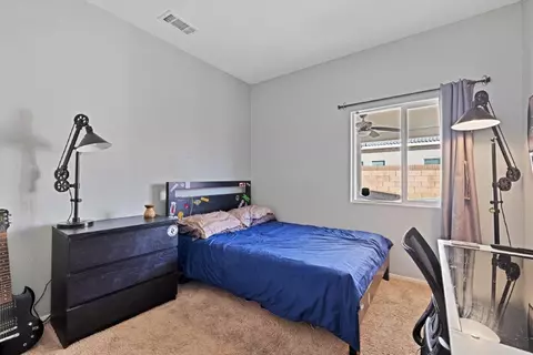 442 Sunburst Cir E, Lancaster, CA 93535 photo 23