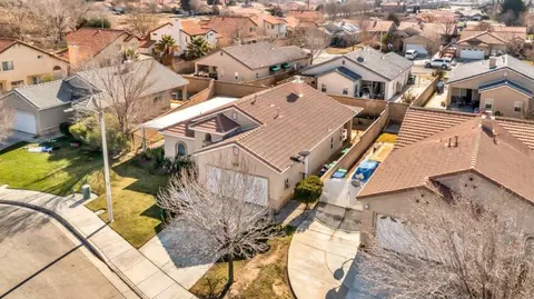 442 Sunburst Cir E, Lancaster, CA 93535 photo 32
