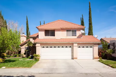 1003 E Ave J 10, Lancaster, CA 93535 photo 1