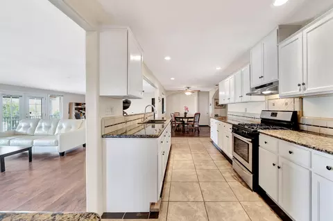 315 Lago Lindo Rd E, Palmdale, CA 93550 photo 15