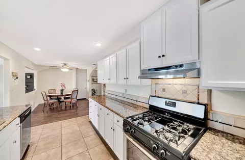 315 Lago Lindo Rd E, Palmdale, CA 93550 photo 16
