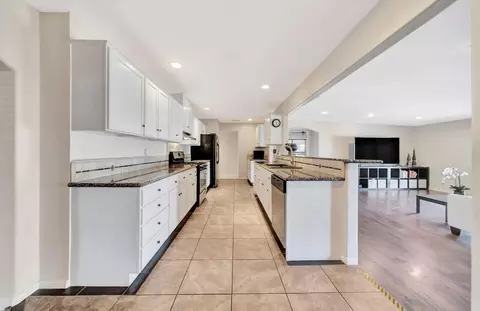 315 Lago Lindo Rd E, Palmdale, CA 93550 photo 12