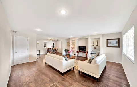 315 Lago Lindo Rd E, Palmdale, CA 93550 photo 10