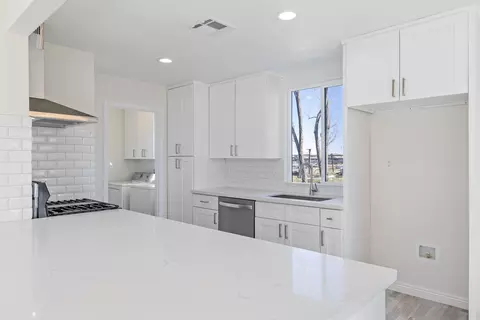 3261 Ave H10 E, Lancaster, CA 93535 photo 4