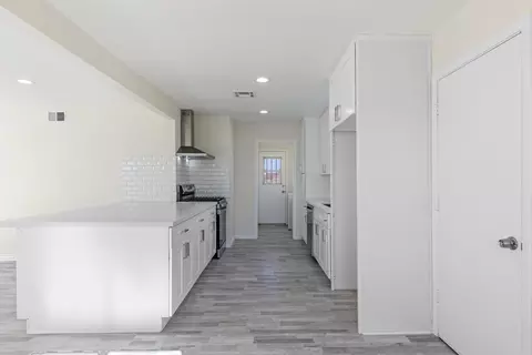 3261 Ave H10 E, Lancaster, CA 93535 photo 3