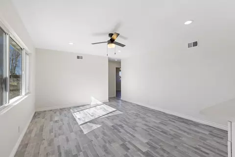 3261 Ave H10 E, Lancaster, CA 93535 photo 9