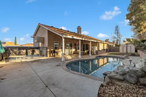 43241 Haven Pl, Lancaster, CA 93536 photo 2