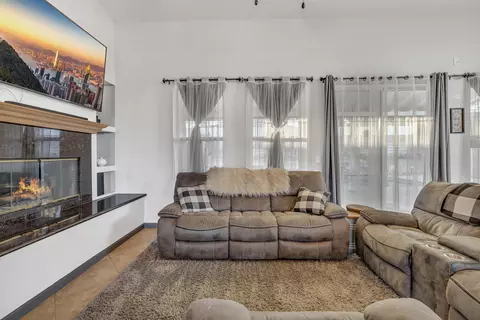 43241 Haven Pl, Lancaster, CA 93536 photo 10