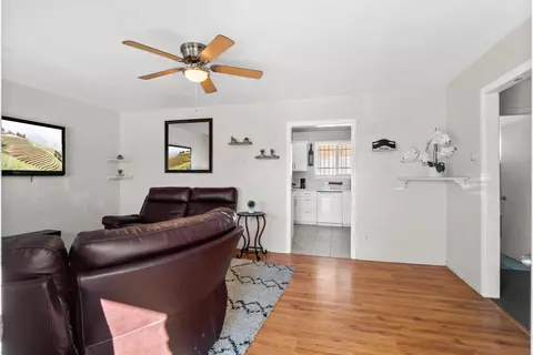 3179 E Q4 Ave, Palmdale, CA 93550 photo 4