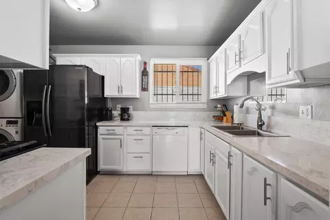 3179 E Q4 Ave, Palmdale, CA 93550 photo 8