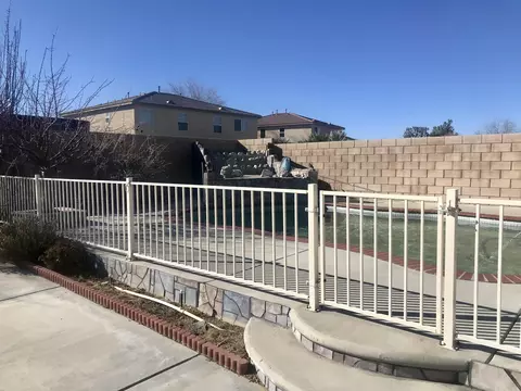 1836 Thomas Dr, Lancaster, CA 93535 photo 65