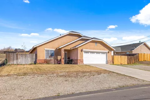 20031 Bald Mountain Dr, Tehachapi, CA 93561 photo 1