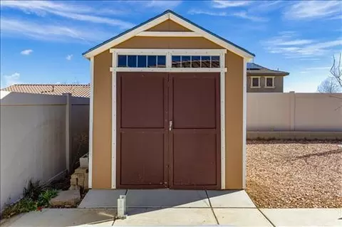 1012 Canyon Dr W, Tehachapi, CA 93561 photo 29