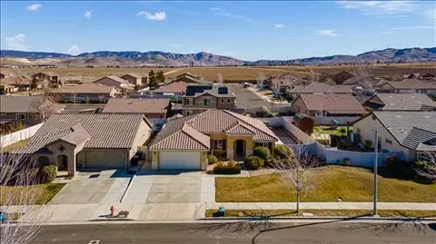 1012 Canyon Dr W, Tehachapi, CA 93561 photo 30
