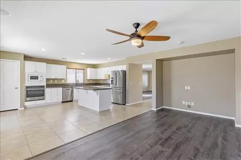 1012 Canyon Dr W, Tehachapi, CA 93561 photo 8