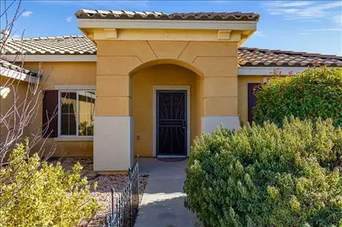 1012 Canyon Dr W, Tehachapi, CA 93561 photo 2
