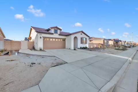 37893 E 67th St, Palmdale, CA 93552 photo 2