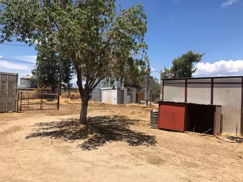 18245 Lancaster Rd, Lancaster, CA 93536 photo 6