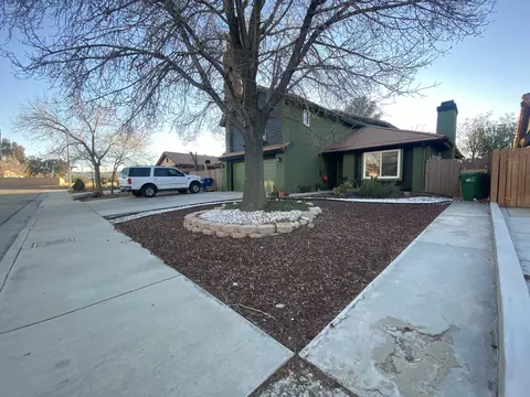 38613 28th St E, Palmdale, CA 93550 photo 4