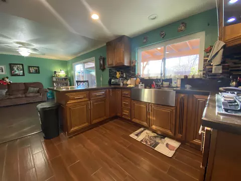 38613 28th St E, Palmdale, CA 93550 photo 9