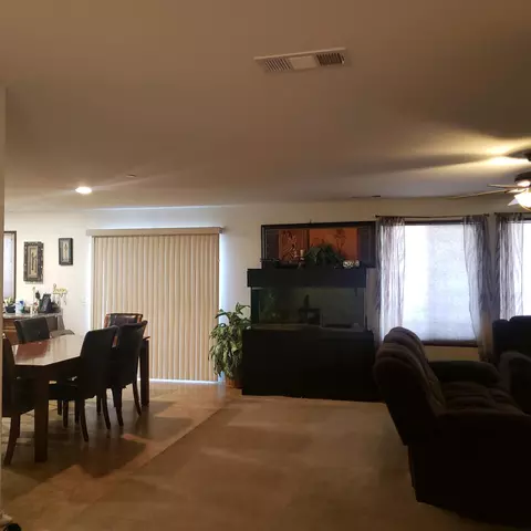 1237 Cambridge Ct, Lancaster, CA 93535 photo 6