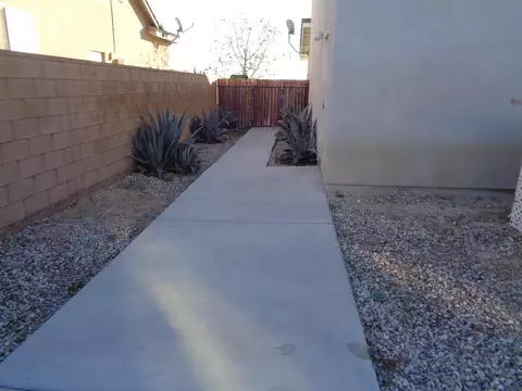 44049 W 47th St, Lancaster, CA 93536 photo 34