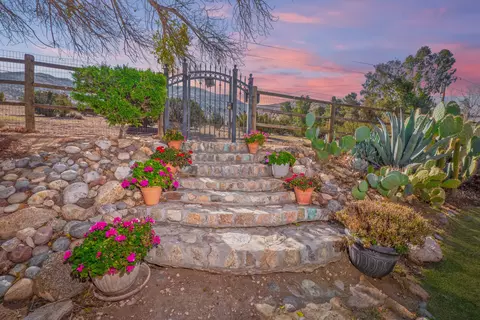2405 W Bent Spur Dr, Acton, CA 93510 photo 3