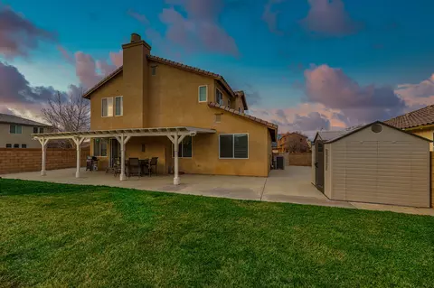4054 Jonathon St, Lancaster, CA 93536 photo 8