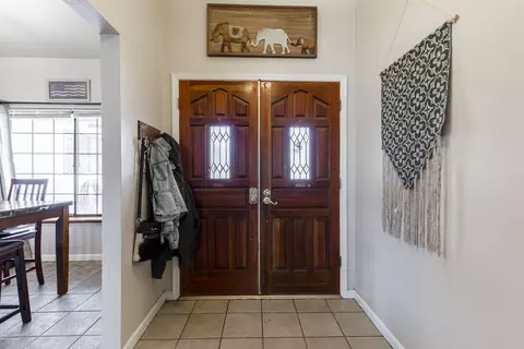 21910 Lily Ct, Tehachapi, CA 93561 photo 5