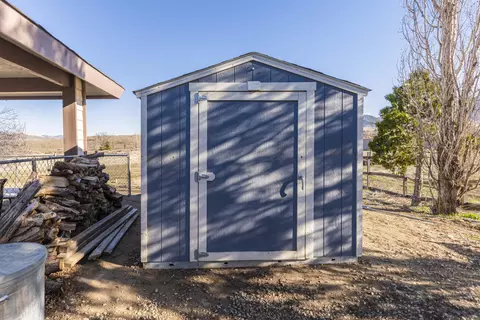 21910 Lily Ct, Tehachapi, CA 93561 photo 24