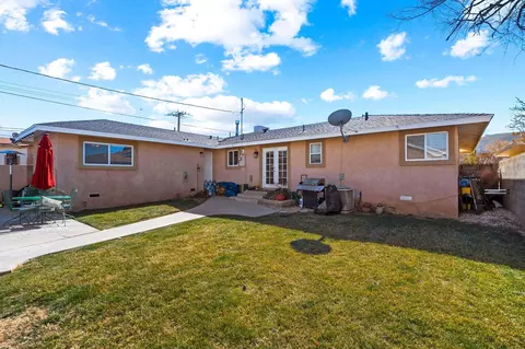 203 B St W, Tehachapi, CA 93561 photo 25