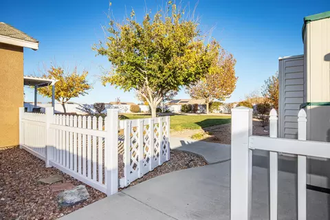 43306 E 16th St, Lancaster, CA 93535 photo 29