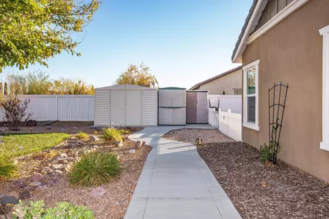 43306 E 16th St, Lancaster, CA 93535 photo 43