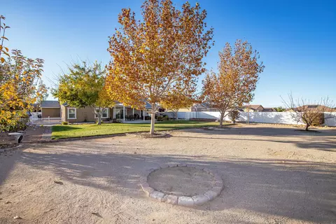 43306 E 16th St, Lancaster, CA 93535 photo 33