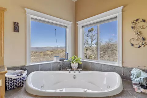 20526 Oak Pass Ave, Tehachapi, CA 93561 photo 24