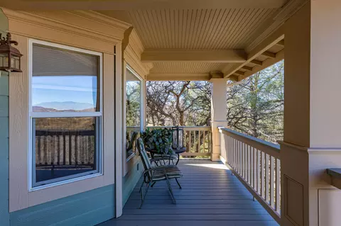 20526 Oak Pass Ave, Tehachapi, CA 93561 photo 4