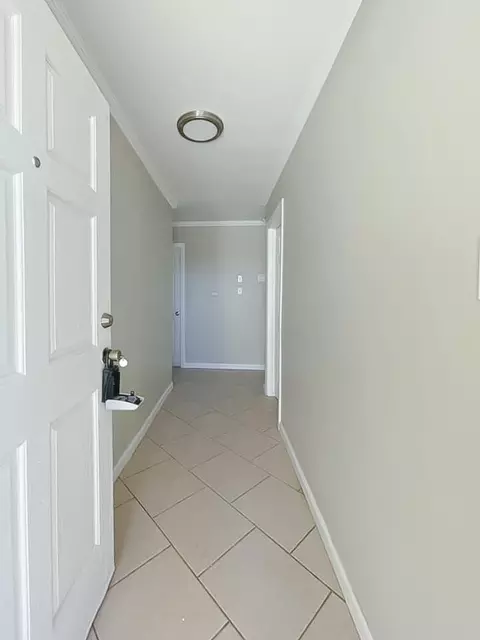 45548 Sancroft Ave, Lancaster, CA 93535 photo 2