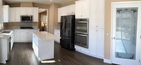 6054 Ryans Pl, Lancaster, CA 93536 photo 12