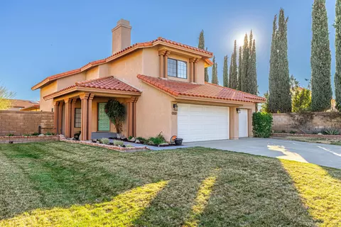 5562 Symphony Ct, Lancaster, CA 93536 photo 1